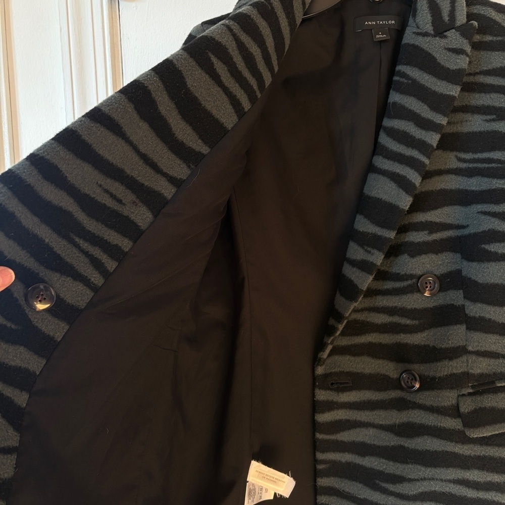 Ann Taylor Zebra sz 0 animal Print Blazer Trendy Felted Wool Blend Green - Picture 5 of 11